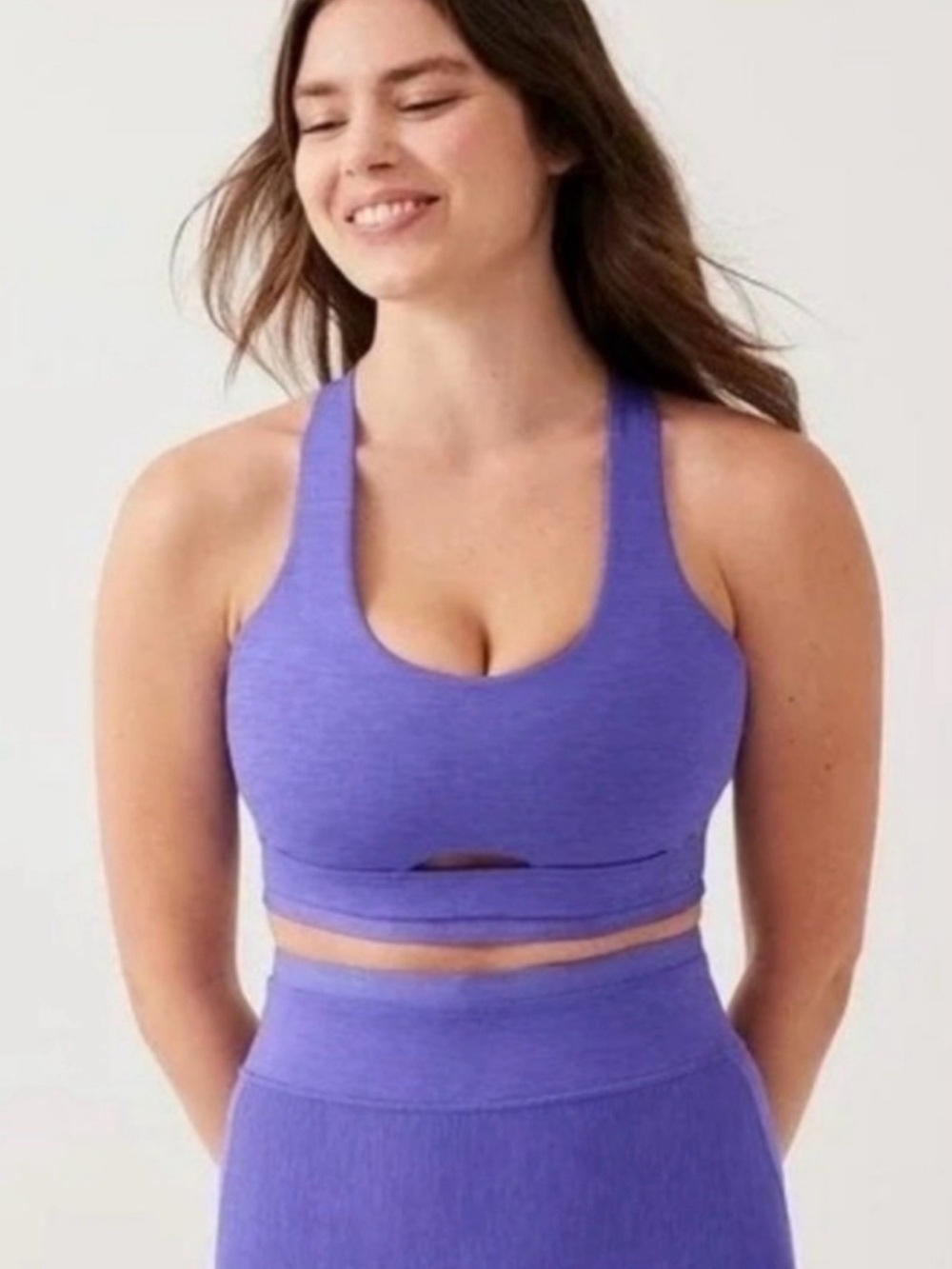 Outdoor Voices Thrive Bra / purple / Size M 
NWT